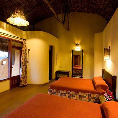 Samburu Sopa Lodge Archers Post Ngoại thất bức ảnh