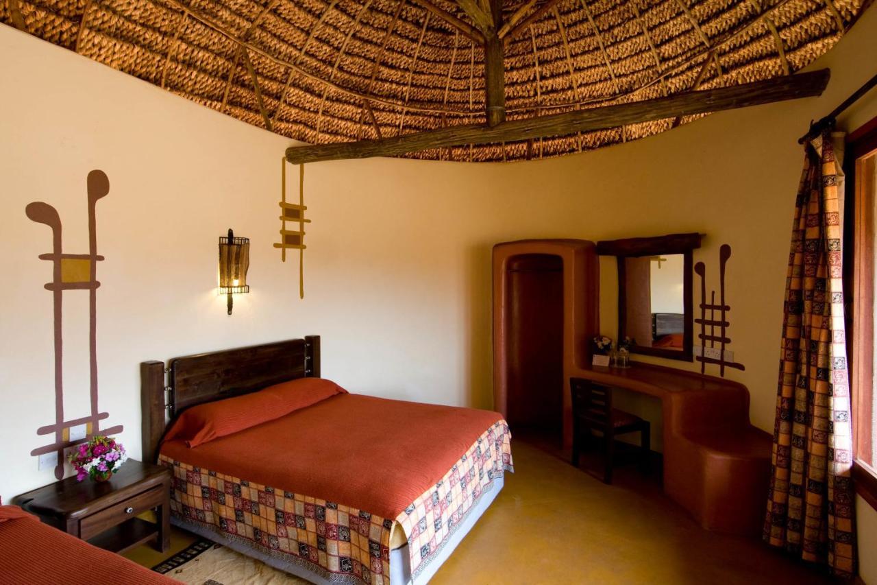 Samburu Sopa Lodge Archers Post Ngoại thất bức ảnh